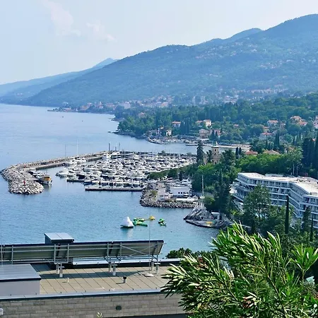 Apartman Duga Opatija Exterior foto